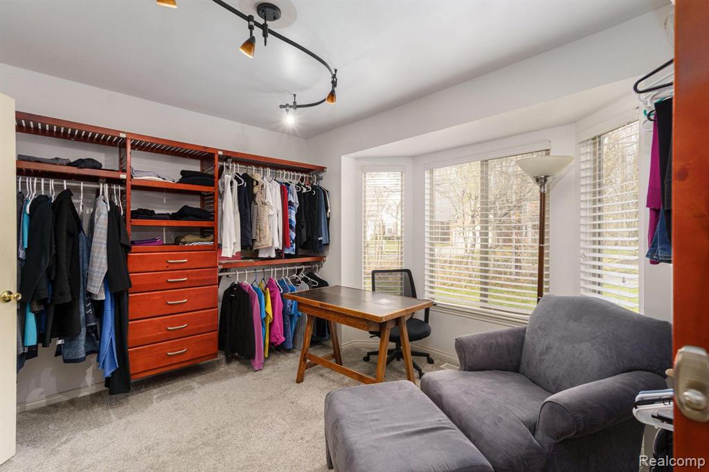 230 E Elizabeth Street, Lake Orion, MI 48362 — Photo 44