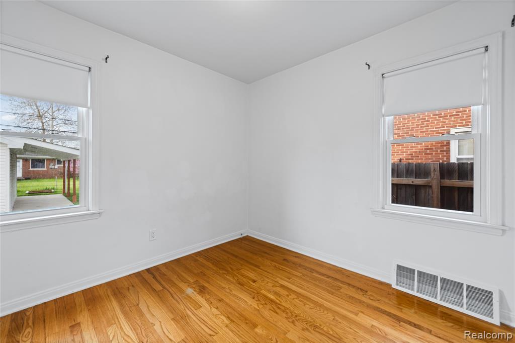13261 Ward Street, Southgate, MI 48195 — Photo 16