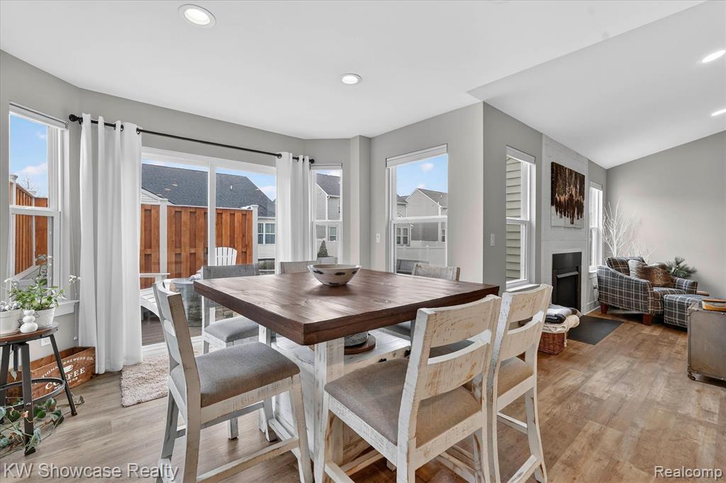 3108 Theodore E, Wixom, MI 48393 — Photo 18