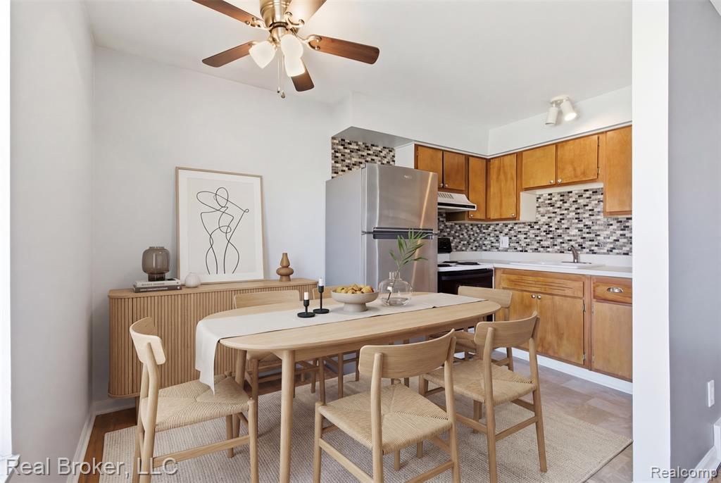 4840 Briarwood Avenue, Royal Oak, MI 48073 — Photo 12