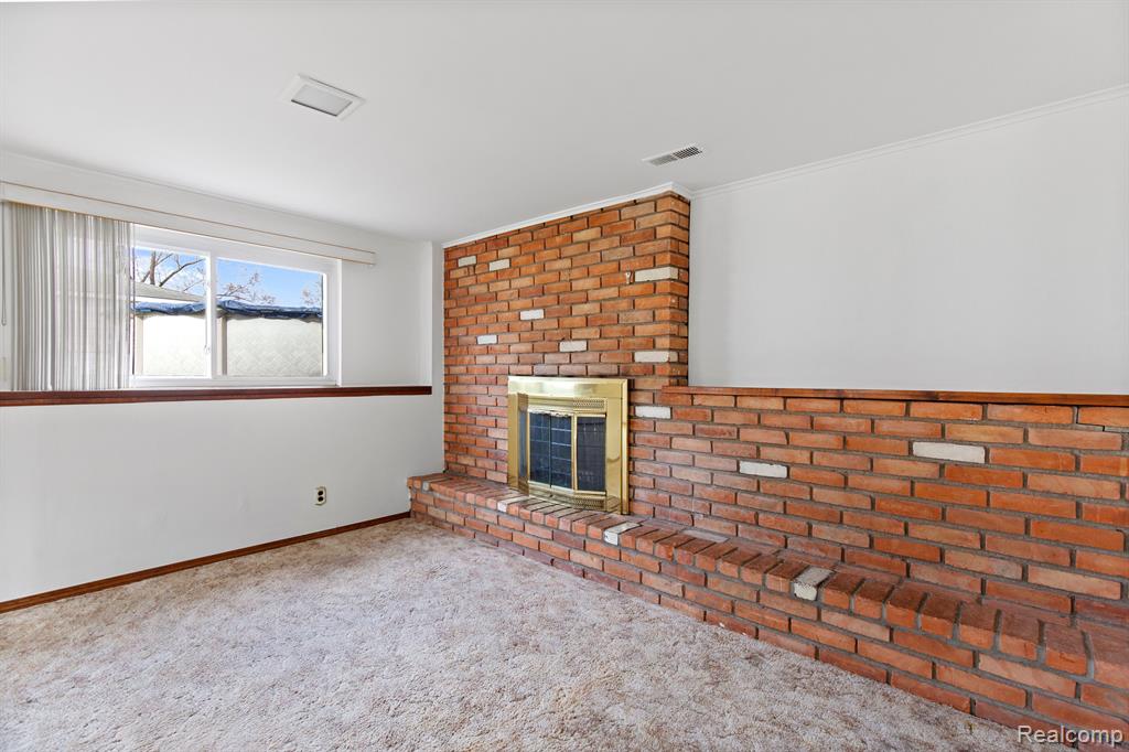 8573 SAN MARCO Boulevard, Sterling Heights, MI 48313 — Photo 10