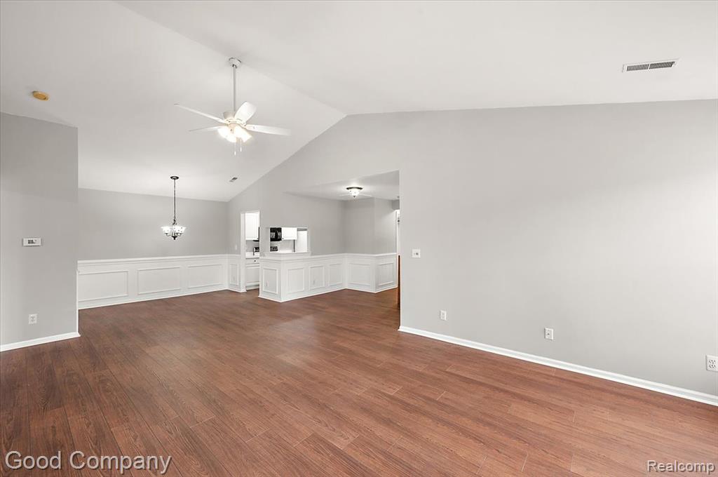 56468 Chesapeake Trail, Shelby Twp, MI 48316 — Photo 17