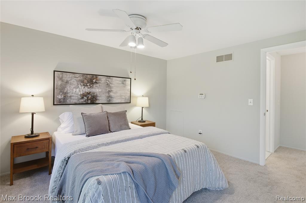 2846 Bombridge Court, Ann Arbor, MI 48104 — Photo 20