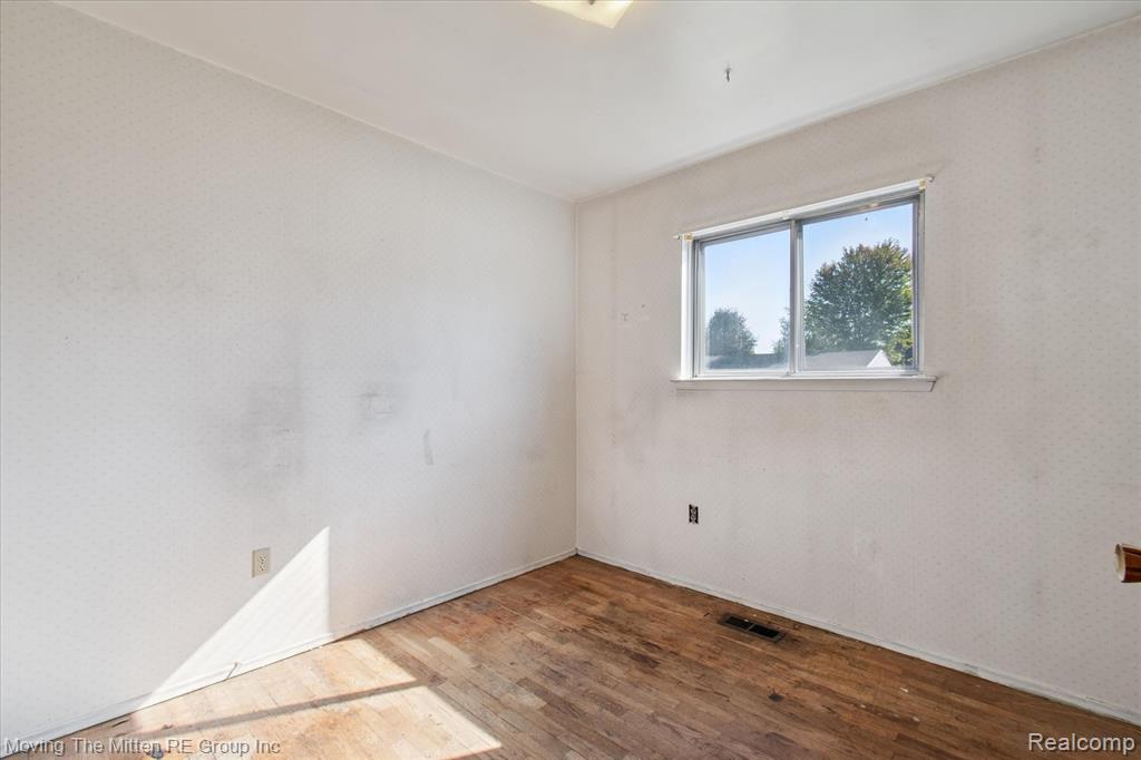 1336 Woodglen Avenue, Ypsilanti, MI 48198 — Photo 18