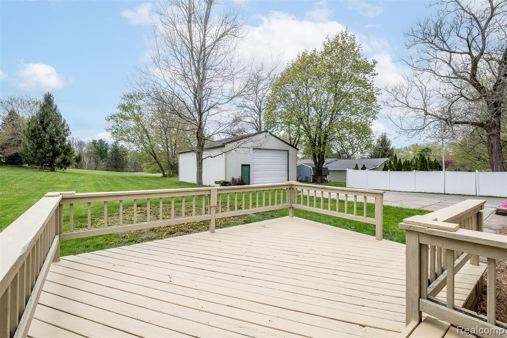 9416 S State Road, Goodrich Vlg, MI — Photo 52