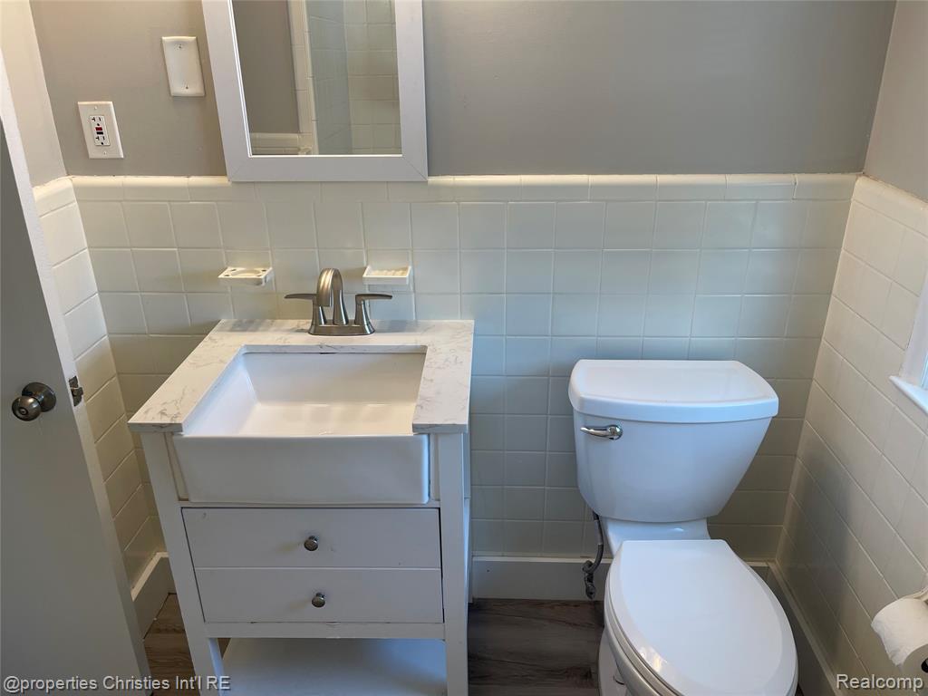 724 Winchester Avenue, Lincoln Park, MI 48146 — Photo 10