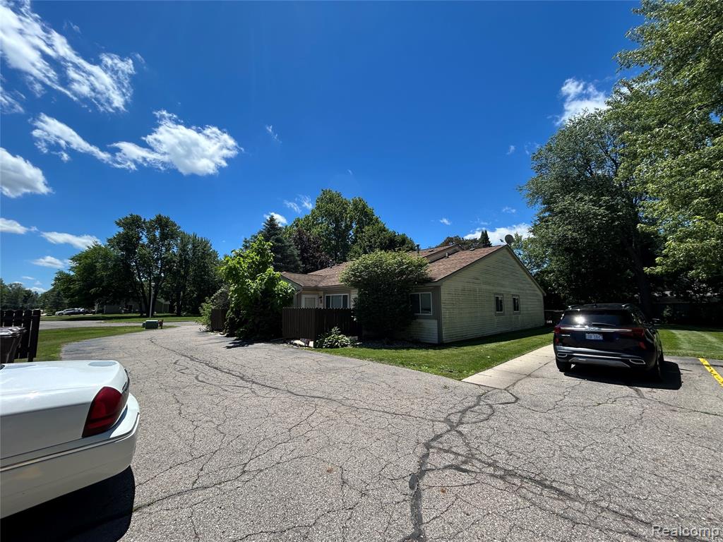 2150 Phillips Avenue, Holt, MI 48842 — Photo 26