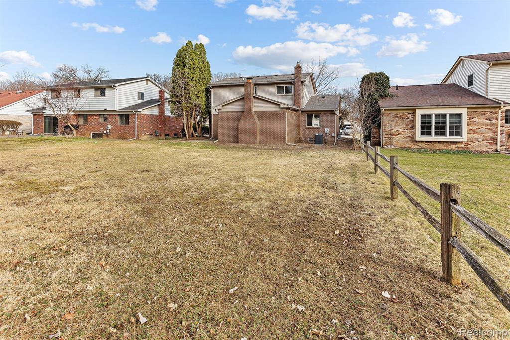 41639 METALINE Drive, Canton, MI 48187 — Photo 10