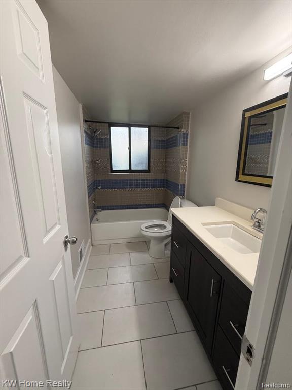 42372 Lochmoor Street, Clinton Twp, MI 48038 — Photo 15