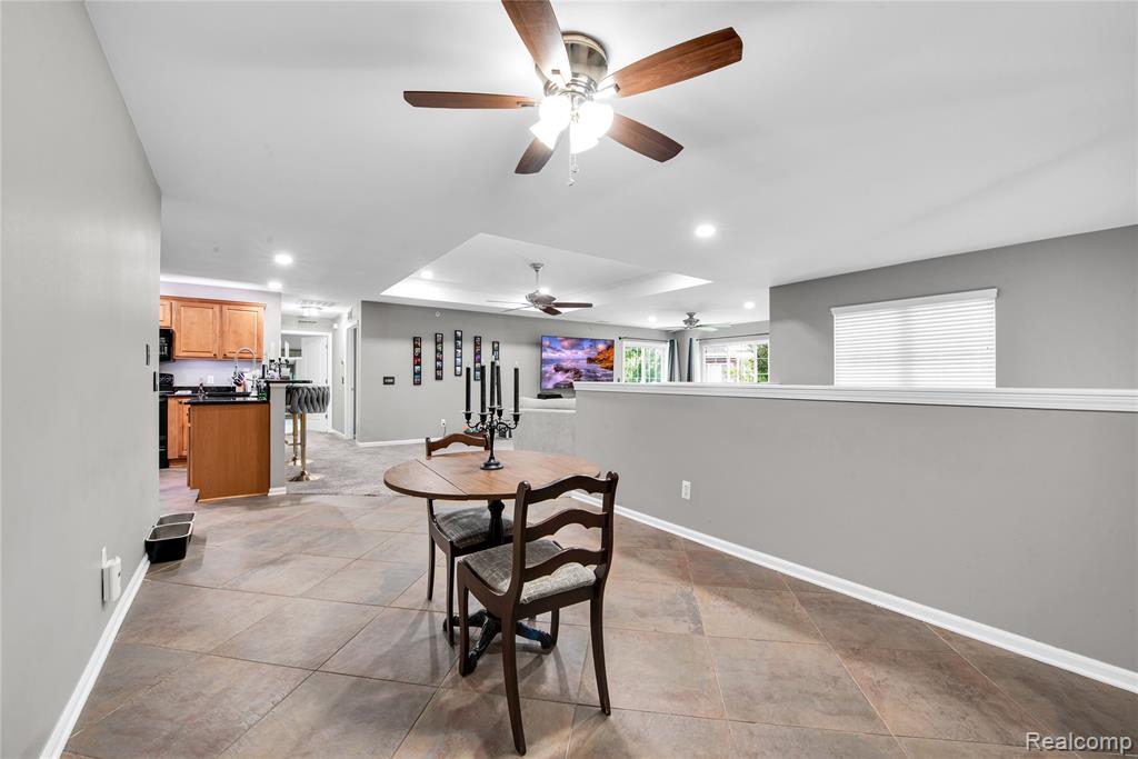 6933 Boulder Pointe Drive, Washington, MI — Photo 12