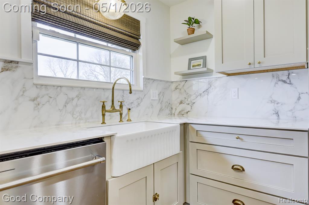 31729 Mayfair Lane, Beverly Hills, MI 48025 — Photo 28