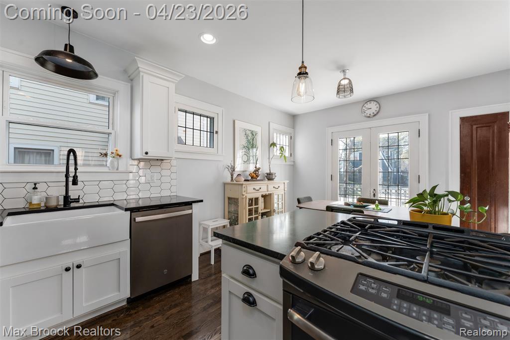 73 Amherst Road, Pleasant Ridge, MI — Photo 17