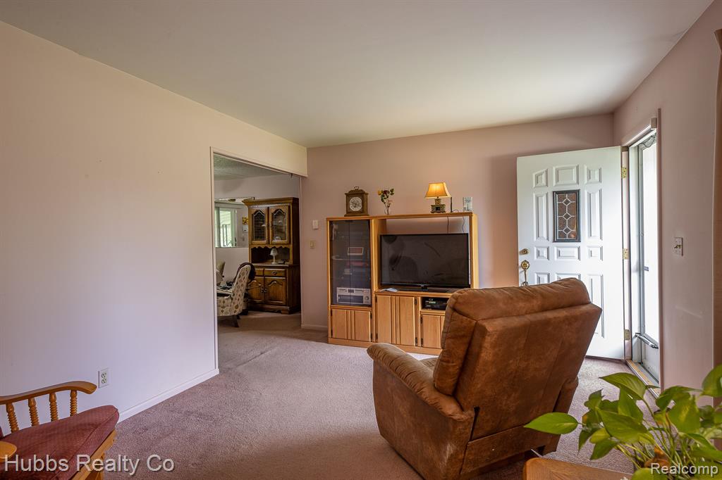 6357 TURNER Road, Flushing, MI 48433 — Photo 18