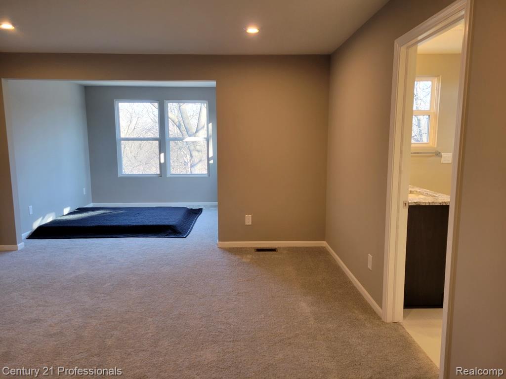 652 Peppermint Drive, Rochester Hills, MI 48307 — Photo 15