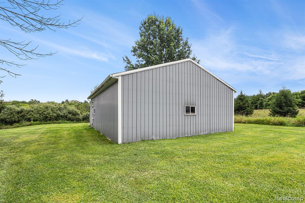 2658 Bullock Road, Lapeer, MI 48446 — Photo 30