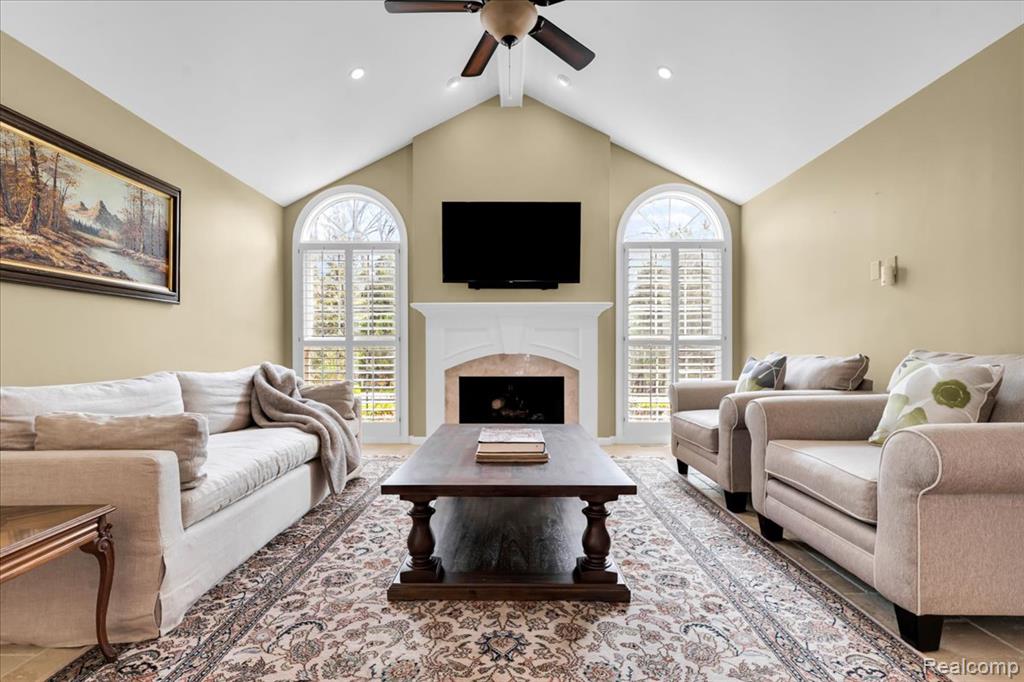 2256 Sudbury Way, Bloomfield Hills, MI 48304 — Photo 12