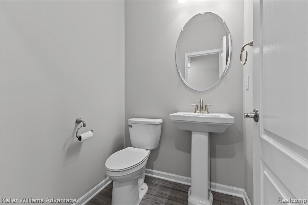 836 Addison Circle, Walled Lake, MI 48390 — Photo 17