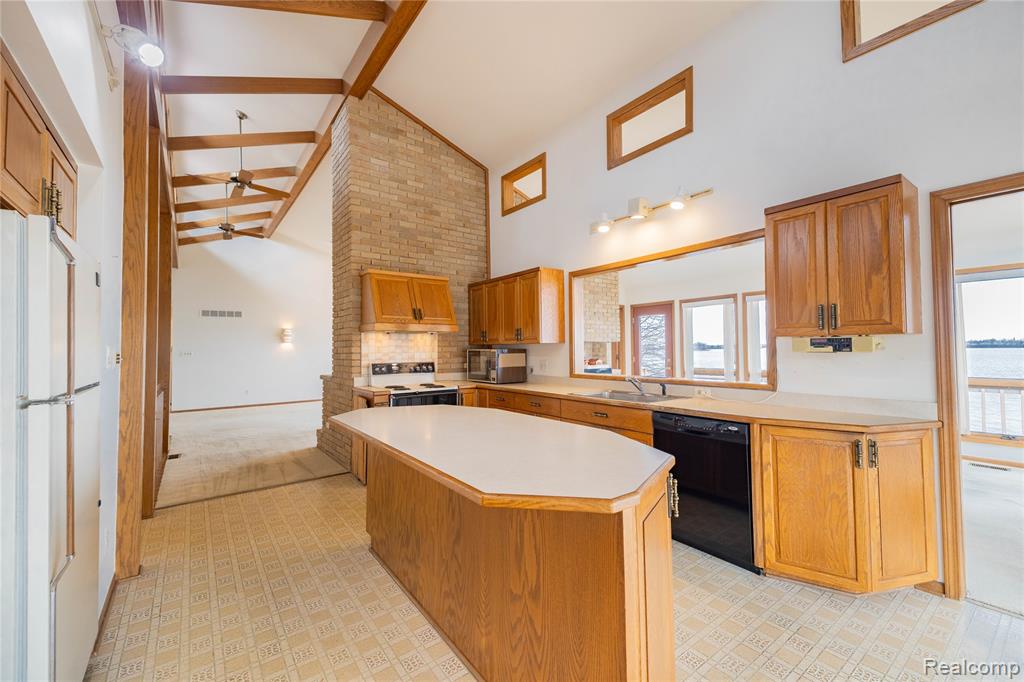 27981 Elba Road, Grosse Ile, MI 48138 — Photo 21