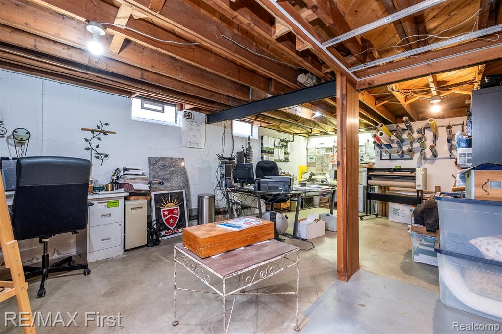 905 W Parker Avenue, Madison Heights, MI 48071 — Photo 48