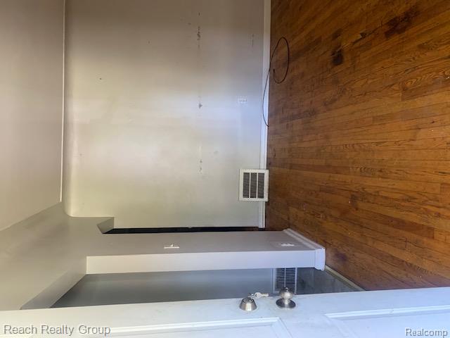8411 Westwood Street, Detroit, MI 48228 — Photo 2