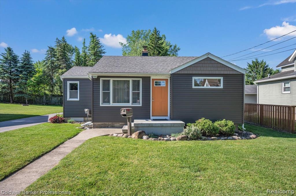 507 W Fitzgerald Street, Durand, MI 48429 — front exterior