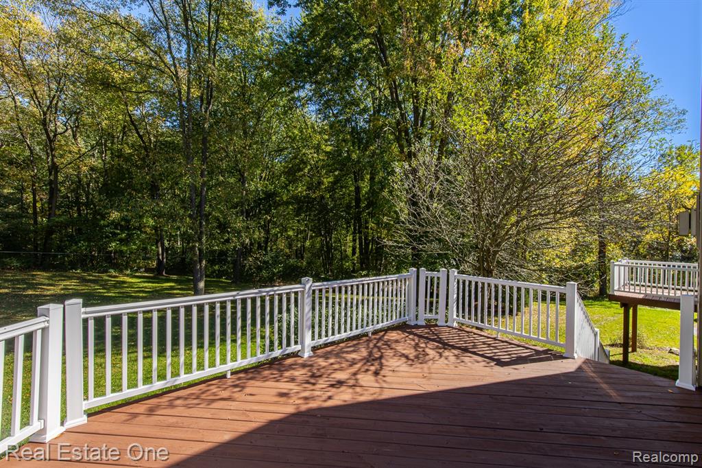 5690 White Lake Road, Clarkston, MI — Photo 66
