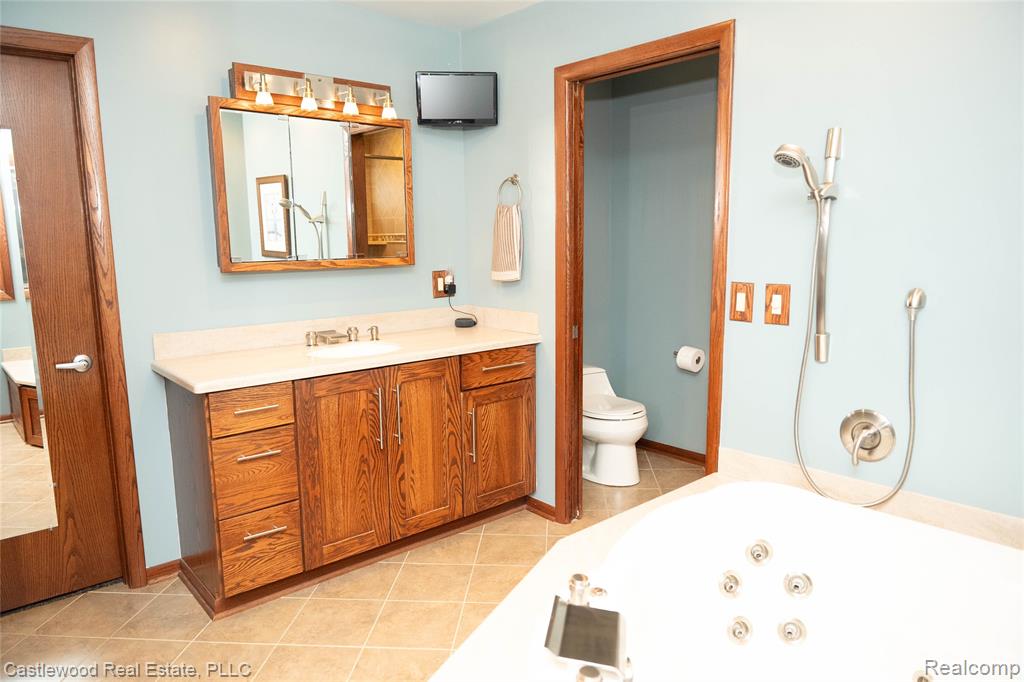1625 Ridge Road, Highland, MI 48356 — Photo 35