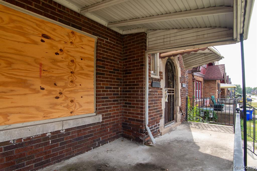 326 Eastlawn Street, Detroit, MI 48215 — Photo 40