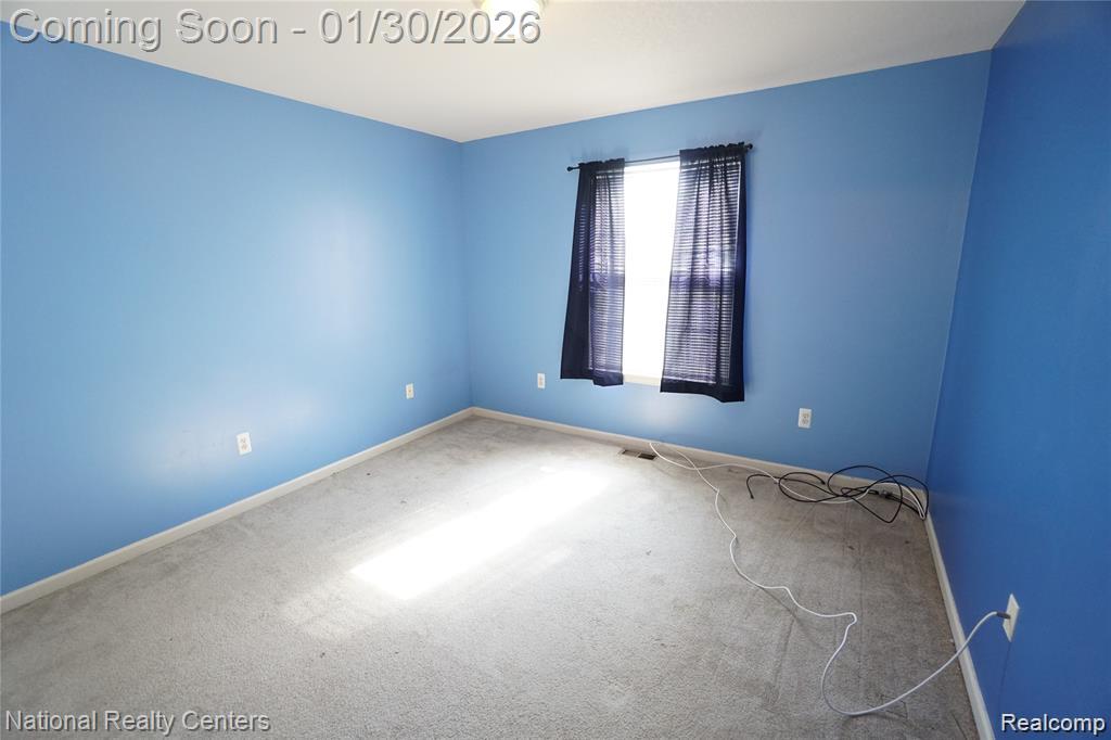 16869 HAWICK Lane, Romulus, MI 48174 — Photo 15
