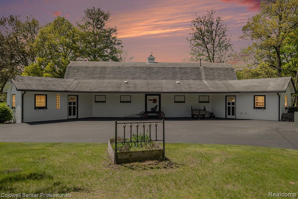 2103 E NEWARK Road, Lapeer, MI 48446 — Photo 55