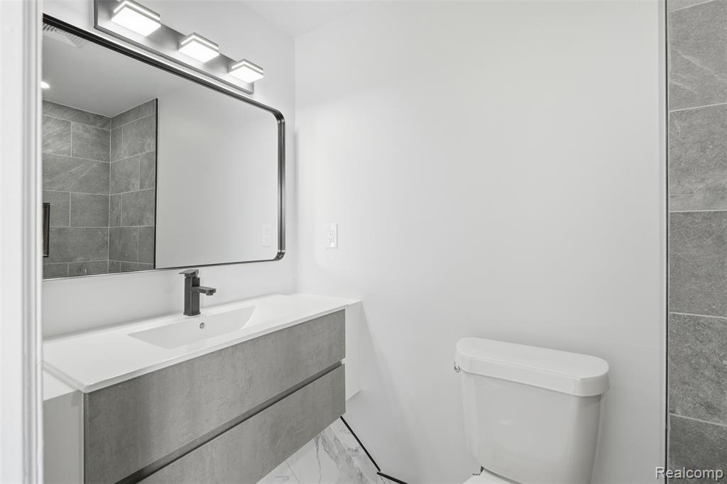 44570 Tillotson Drive, Canton, MI 48187 — Photo 40