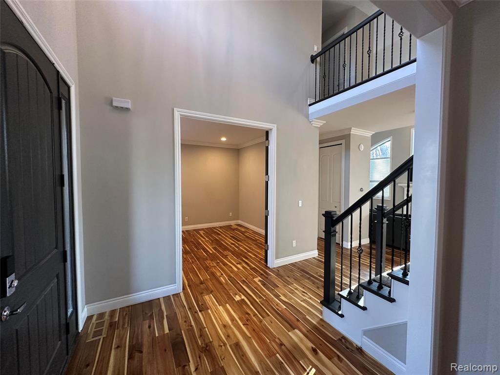 5121 Orchard Crest Drive, Troy, MI 48085 — Photo 8
