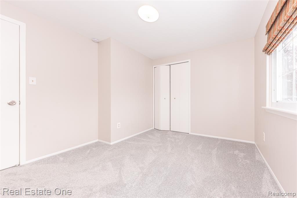 41958 Sunderland Drive, Canton, MI 48187 — Photo 36