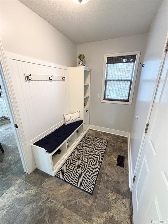 4272 Quail Ridge Lane, Newport, MI 48166 — Photo 14