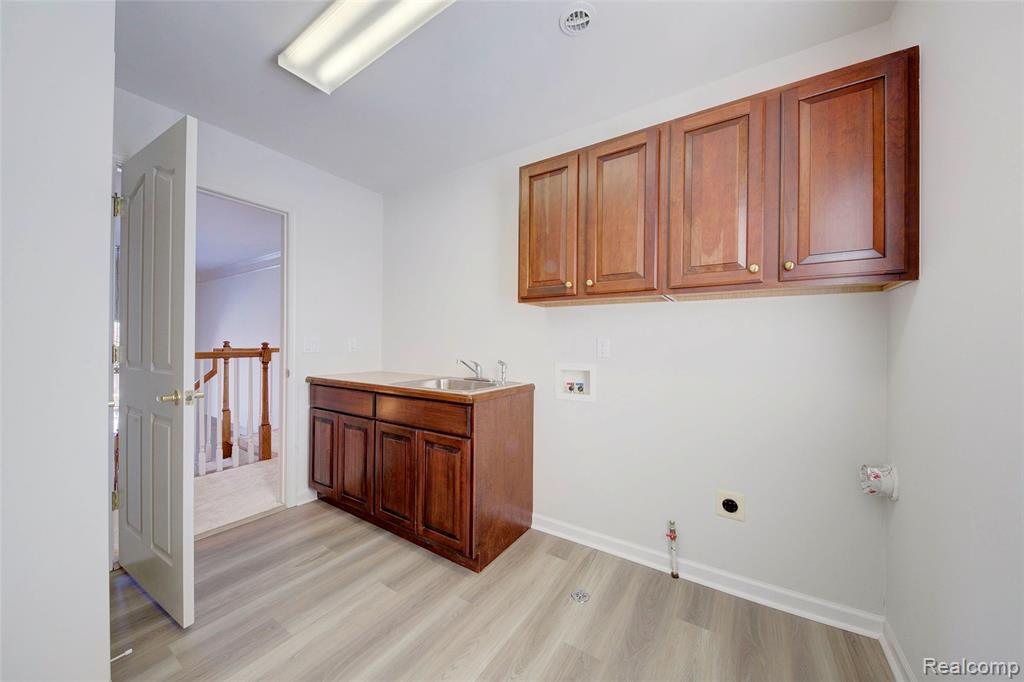 392 Lenox Drive, Canton, MI 48188 — Photo 35