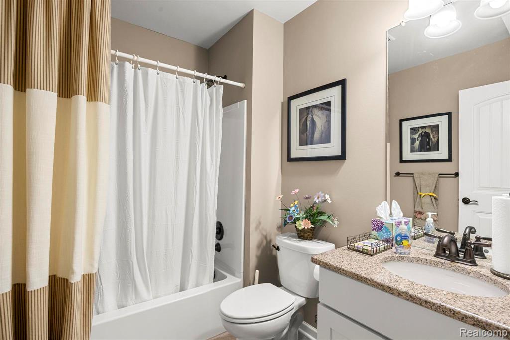 6286 Merion Lane, 75, Grand Blanc, MI 48439 — Photo 36