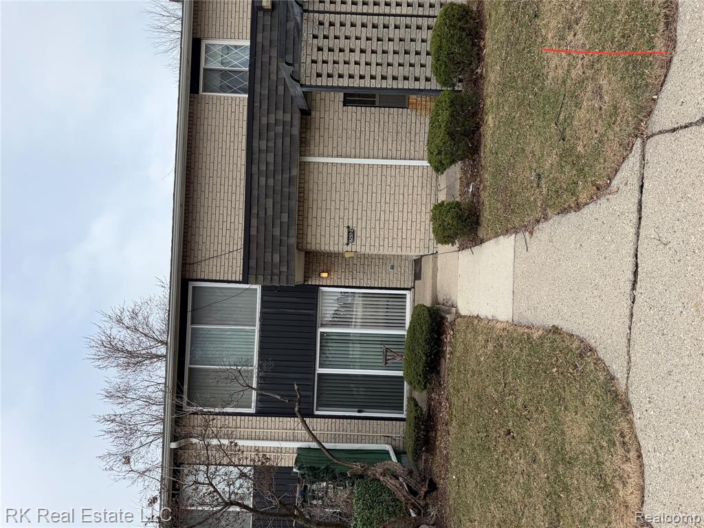 8237 Kennedy Circle, Warren, MI 48093 — front exterior
