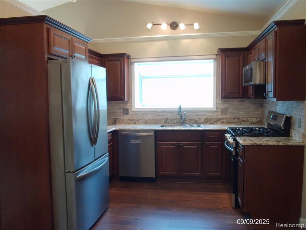 47641 Stephanie Drive, Macomb, MI 48044 — Photo 7