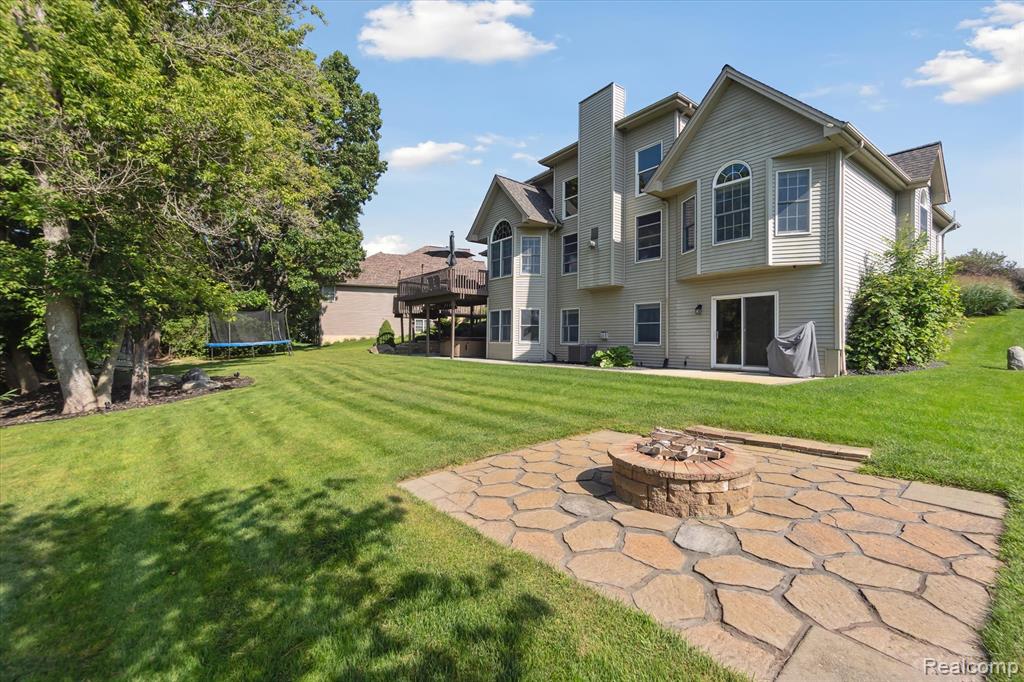 4348 Oak Tree Trail, Fenton, MI 48430 — Photo 51