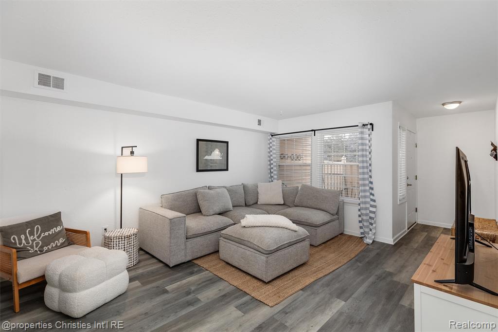 19272 Northridge Drive - Photo 4