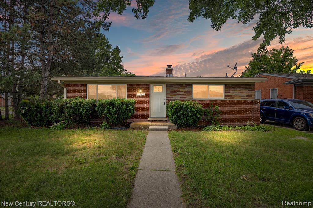 1720 Westbrook Drive, Madison Heights, MI 48071