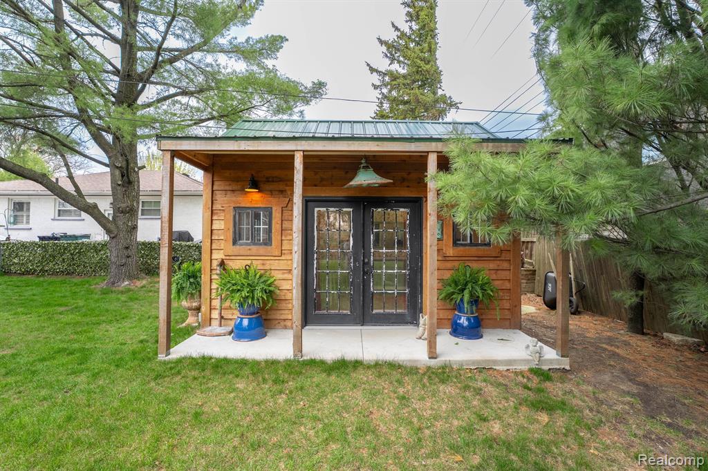 4308 ARDEN, Royal Oak, MI 48073 — Photo 23