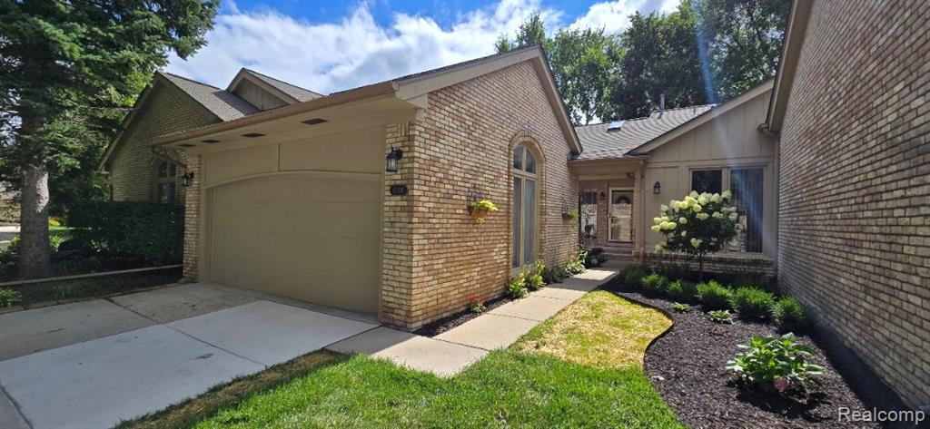 43103 W Kirkwood Drive, Clinton Twp, MI 48038 — Photo 24