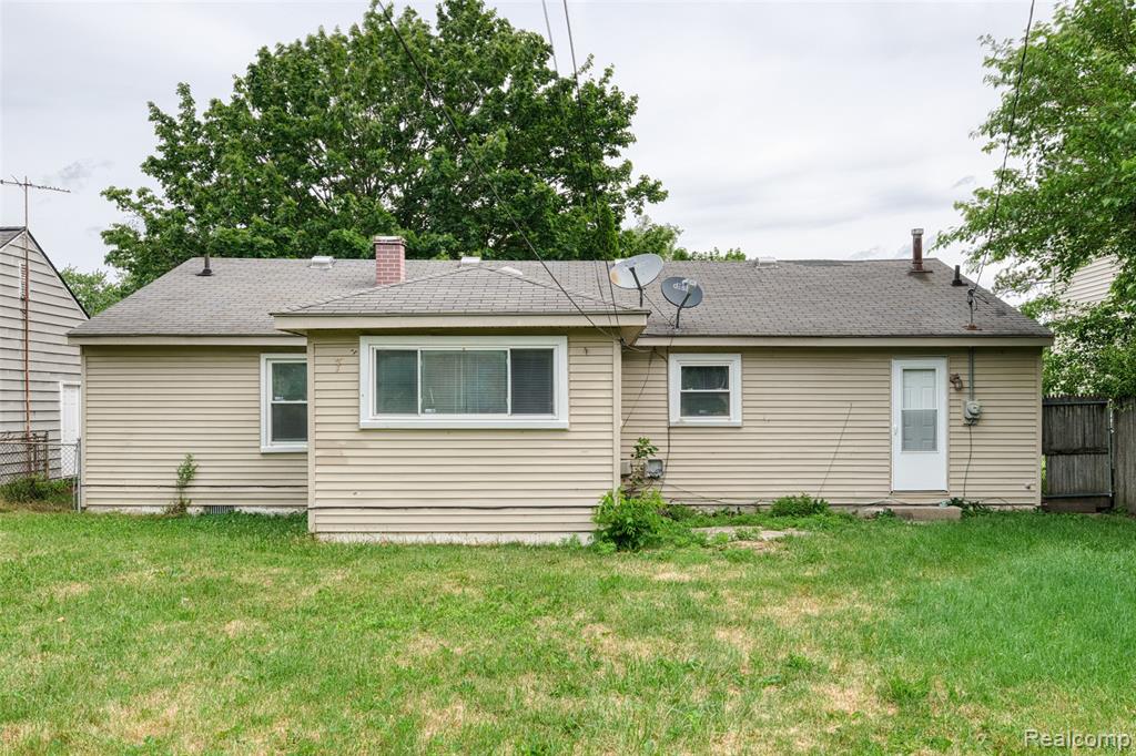 585 Olds Street, Ypsilanti, MI 48198 — Photo 23