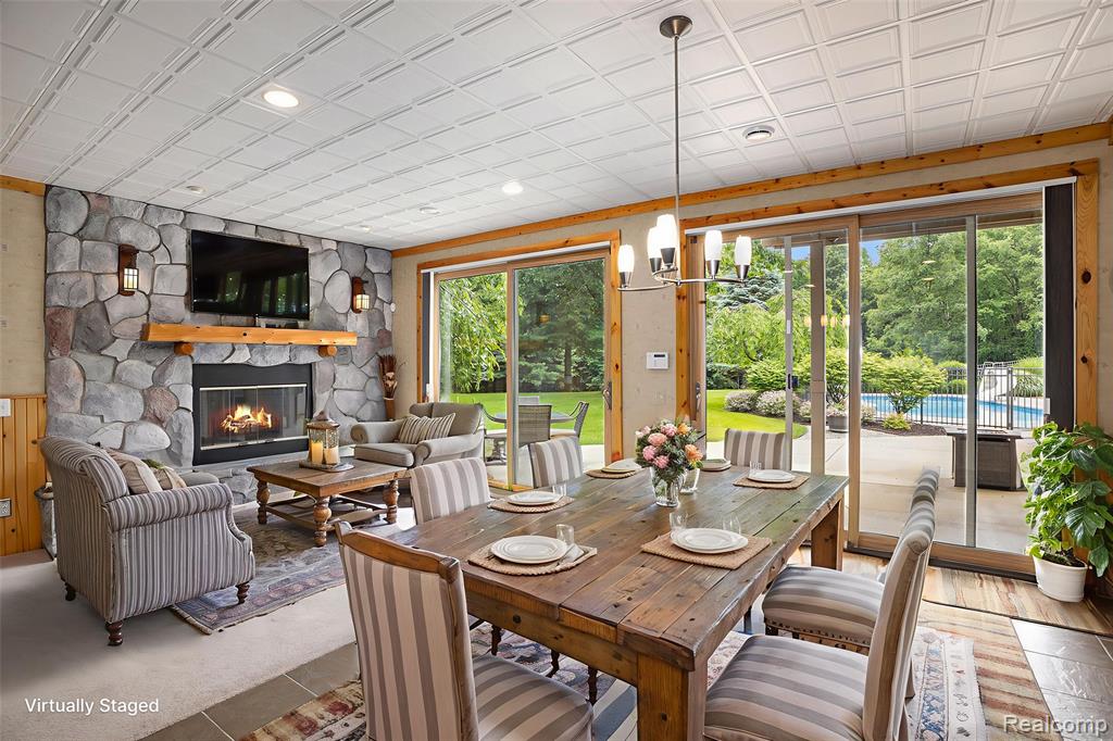 4301 Rolling Acres Drive, Hartland, MI 48353 — Photo 46
