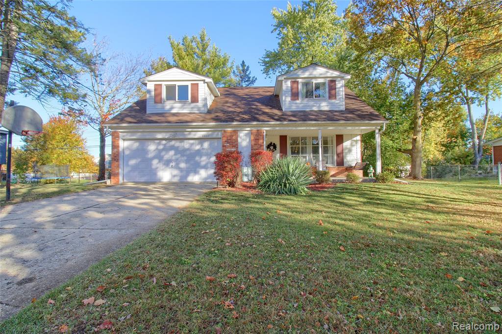 8650 Buffalo Drive, Commerce Twp, MI 48382 — front exterior