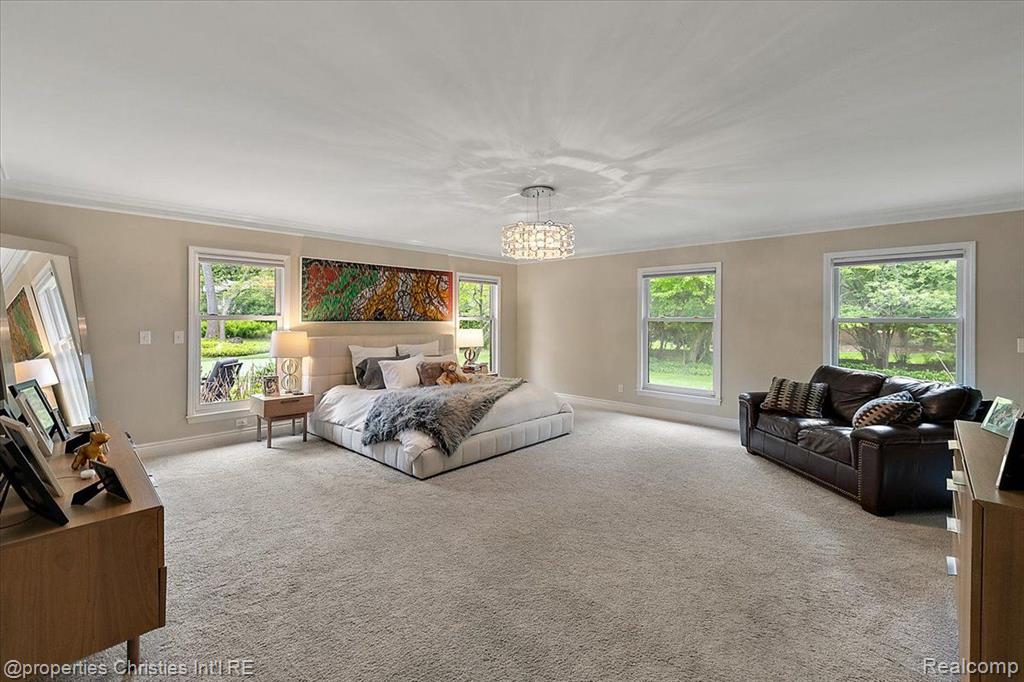4889 ARDMORE Drive, Bloomfield Hills, MI 48302 — Photo 20