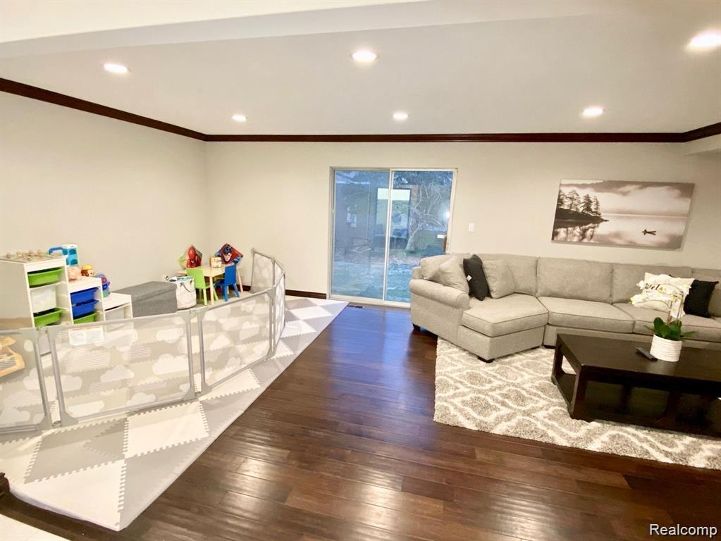 4077 Lincoln Road, Bloomfield Hills, MI — Photo 7