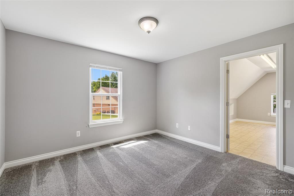 20798 Oak Ridge Drive, Clinton Twp, MI 48036 — Photo 25