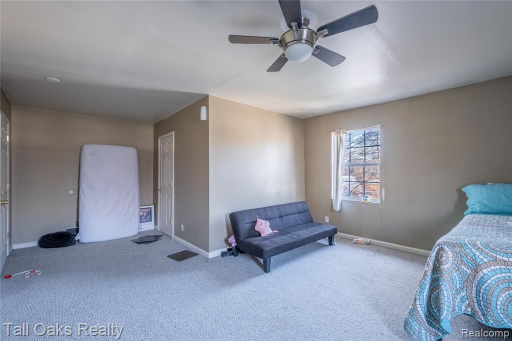 6054 E Pierson Road, Flint, MI 48506 — Photo 33